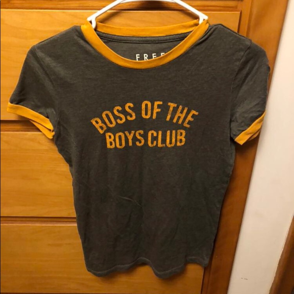⚡️4/$10⚡️ Cute soft tee